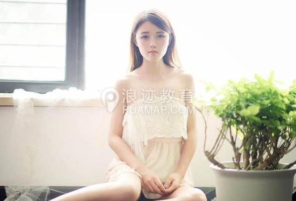 矮个男如何追高个女,男追女的方法