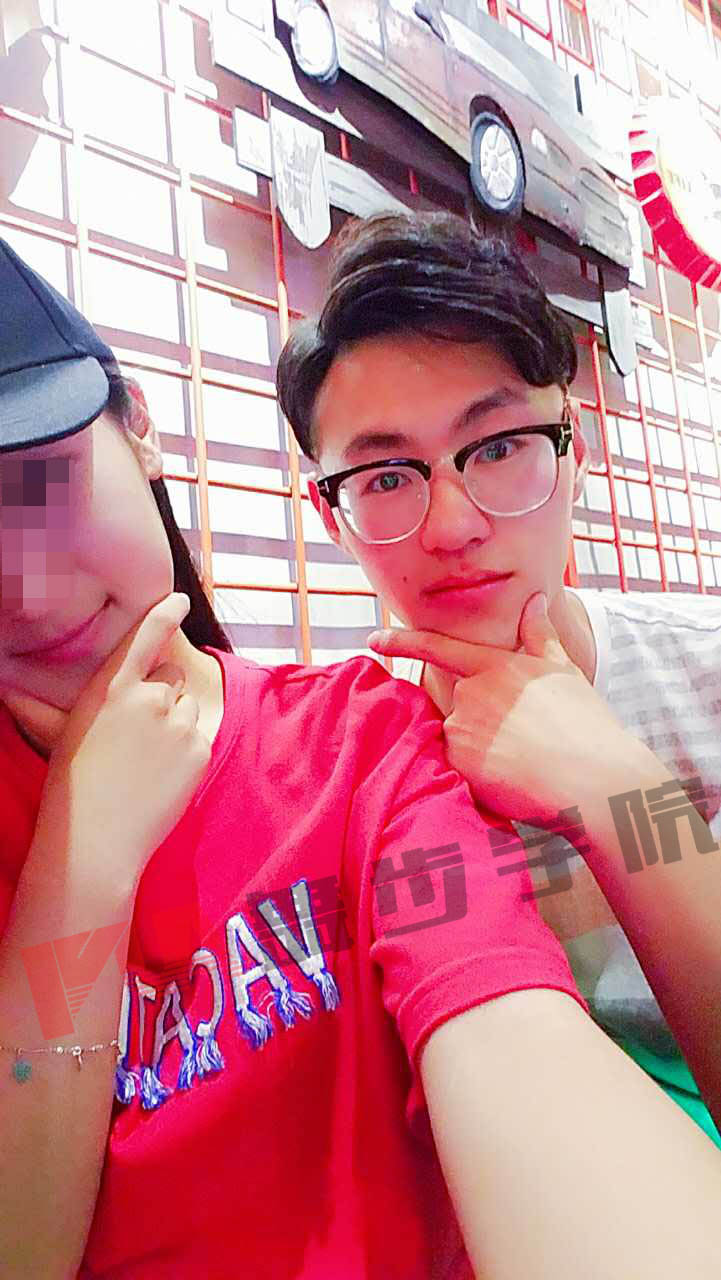 追女孩，玩妹子