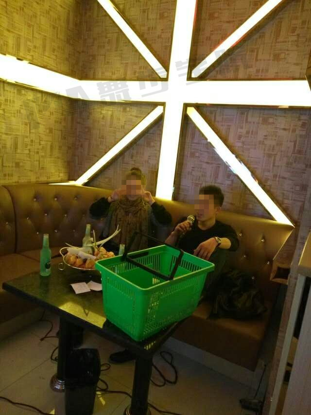 【屌丝们，如果连自己都羡慕自己，还用愁女人缘不好吗】图1