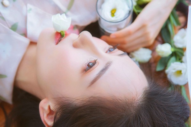 怎么和喜欢的人找话题聊天 图02