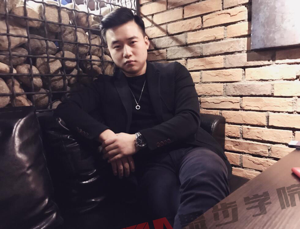 【一直想不通,为什么有人不会谈恋爱】图1