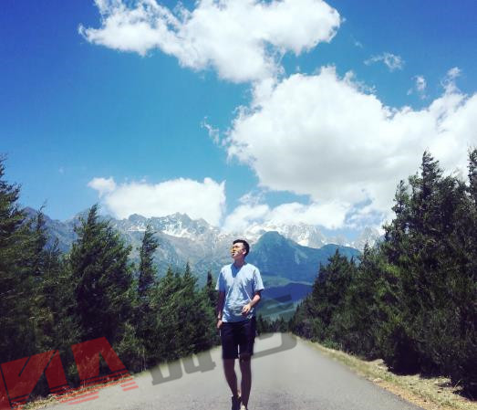 【把妹达人教你，这样跟妹子聊天才不会把天聊死！】图1