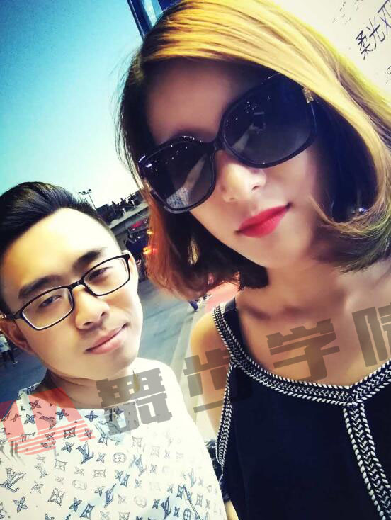 【搭讪漂亮妹子要这样做,老铁们想到了吗】图2