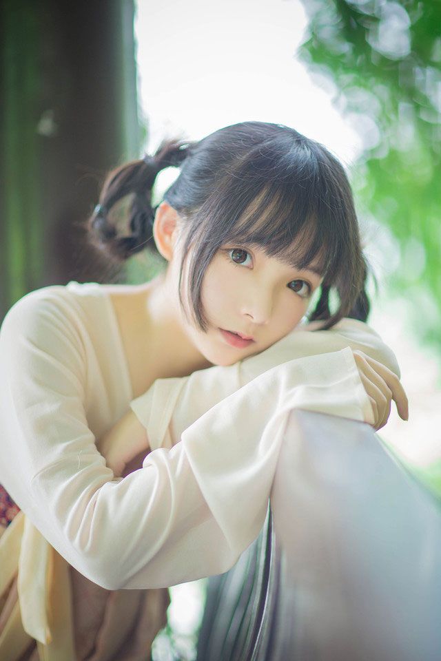 眼看着美女从身边悄然远去,搭讪美女的技巧有哪些