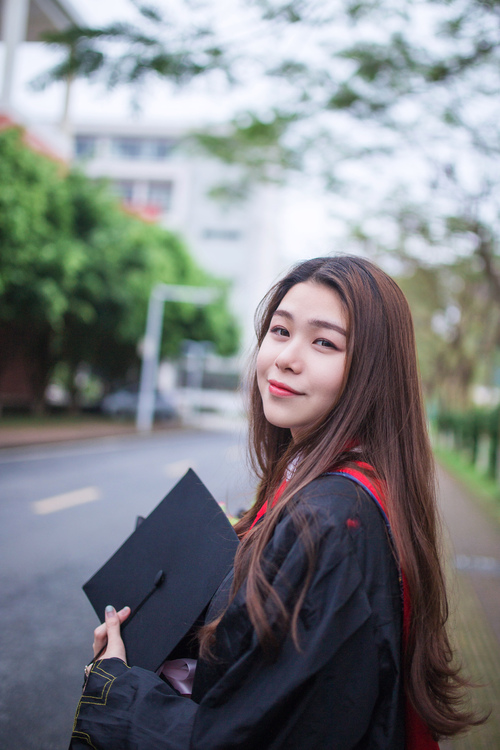 女生心里是如何看待表达这件事的