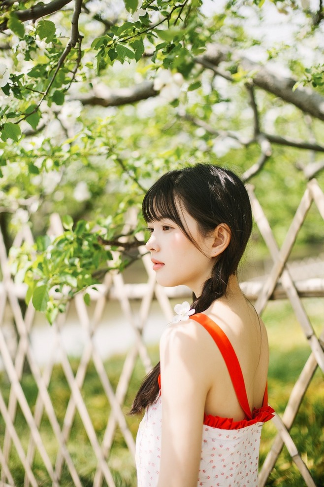 如何跟一个女孩谈恋爱 图02