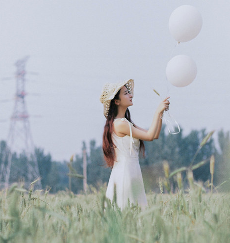 暗恋一个人伤感句子，写出你的无奈1