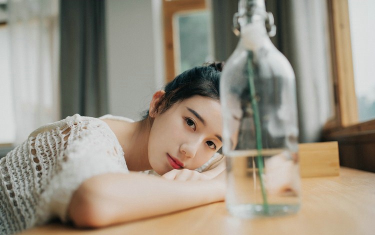 微信聊天开场白搭讪话术惯例大全 撩妹必备