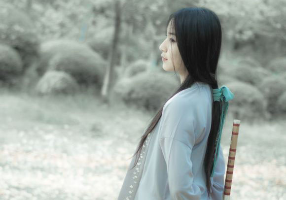 怎样追女孩她才干心动，当仁不让和你在一起