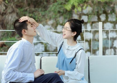 女朋友出轨了怎么办，如何斩断她的犹豫不决