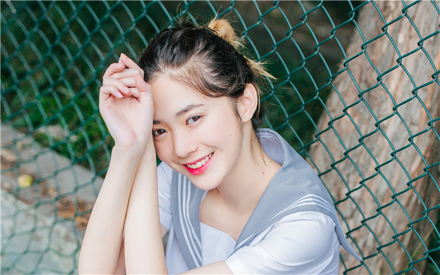 【男人追女人约会谁花钱，追女生要连续两周约会吗】图1