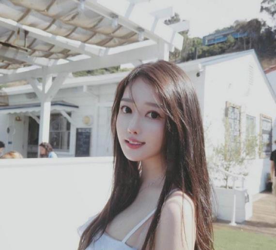 怎么和女生聊天话题络绎不绝？你掌握正确的办法了吗？