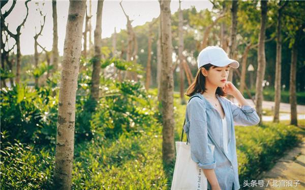 女朋友不主动联系你说明什么（女朋友从不会主动联系我）