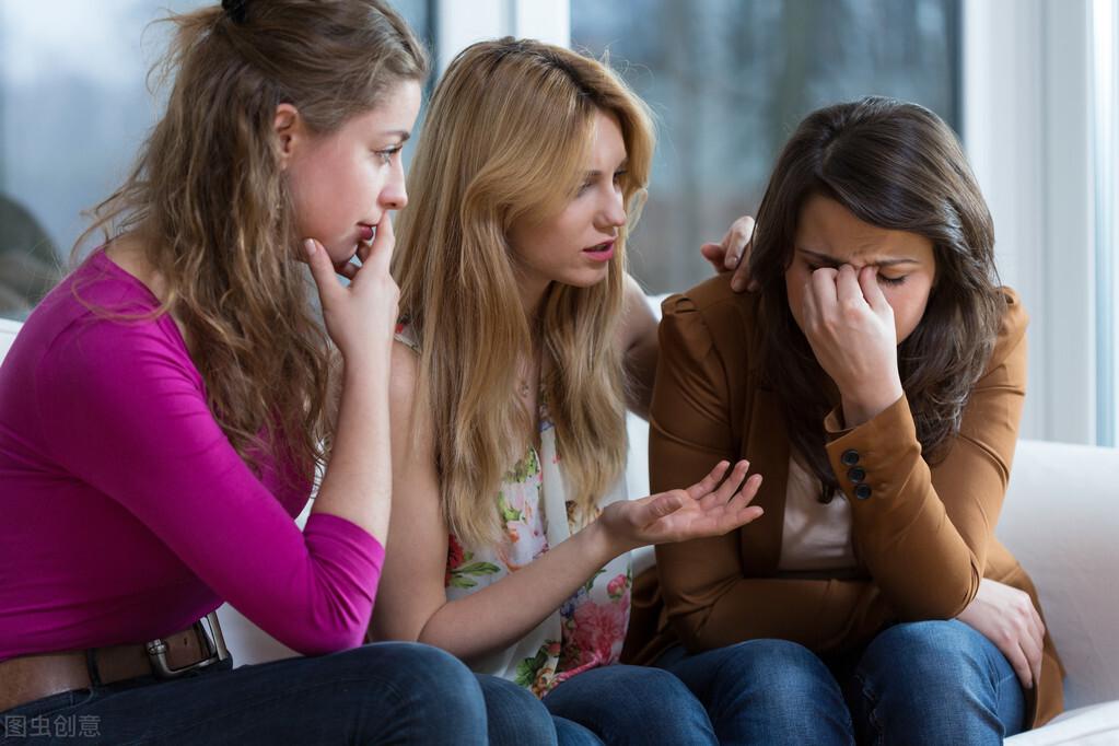 【掌握追女孩子的这些技巧，让你成功追到心仪的女孩(追女孩的三要素)】图4