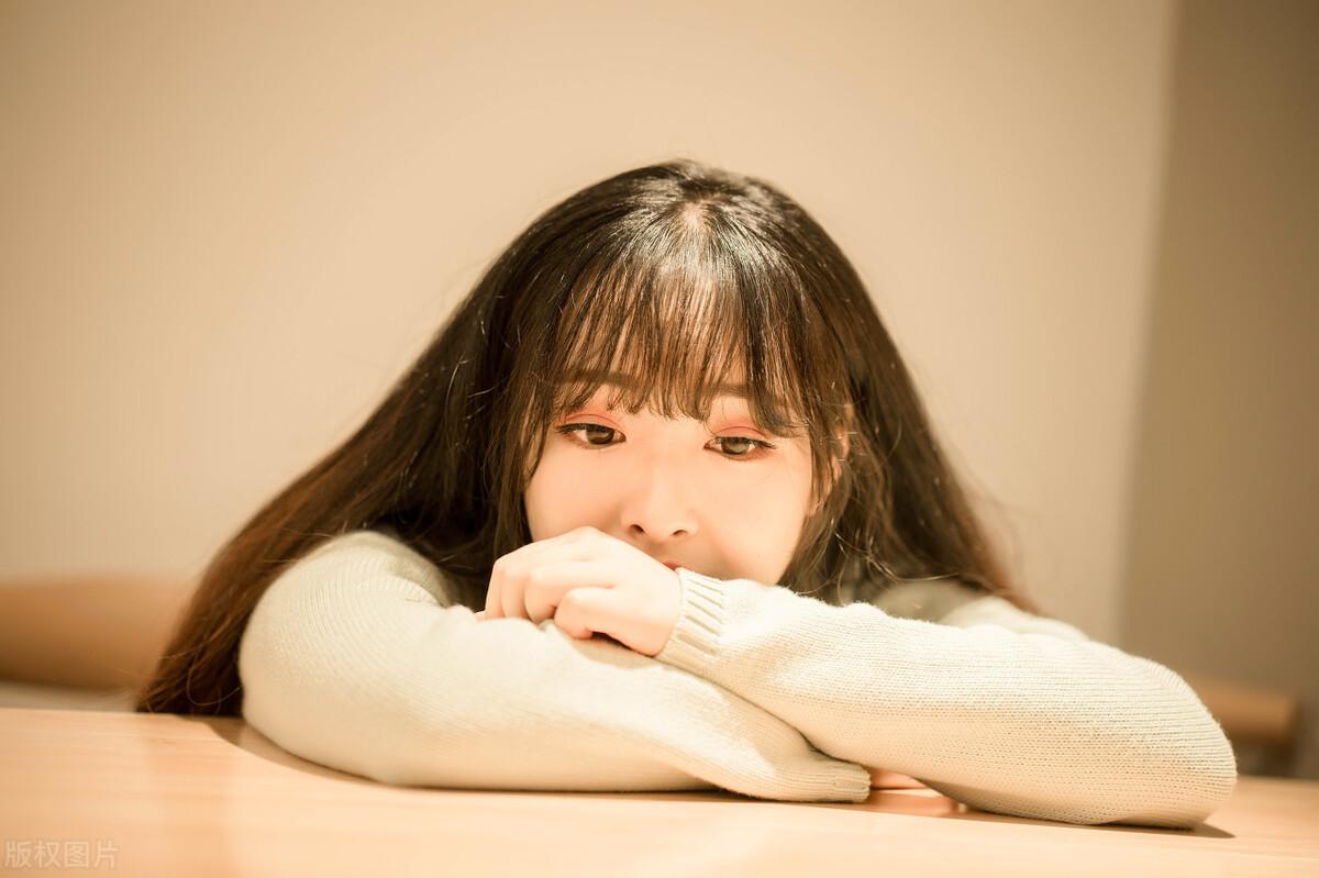 【追女生技巧：遵循“价值法则”，效果事半功倍(追女生如何摆正心态)】图2